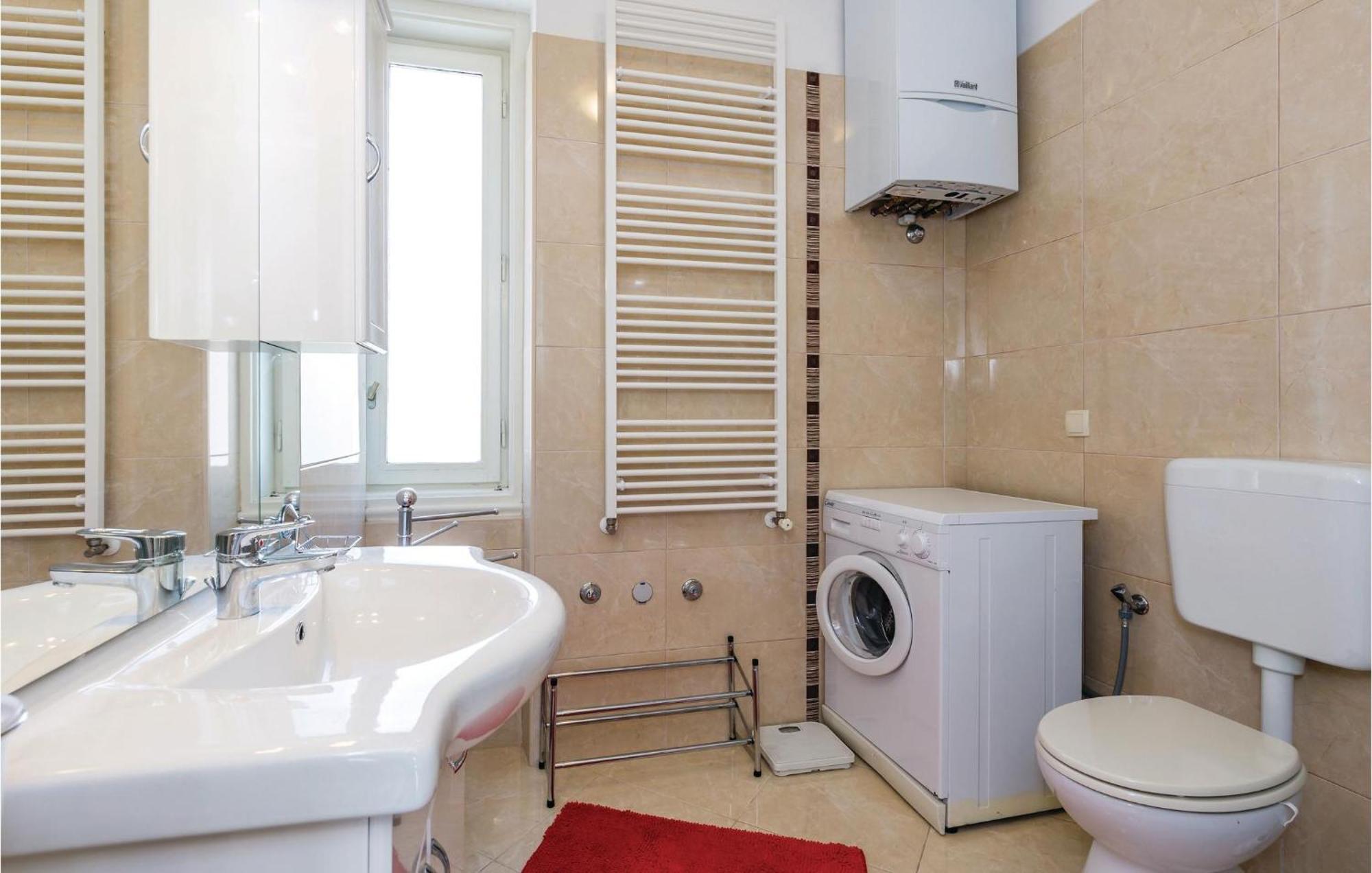 Gorgeous Apartment In Rijeka With Kitchen Exterior photo